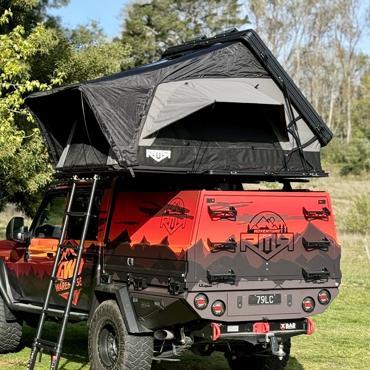 RMR Cantilever Aluminum Hardshell Roof Top Tent