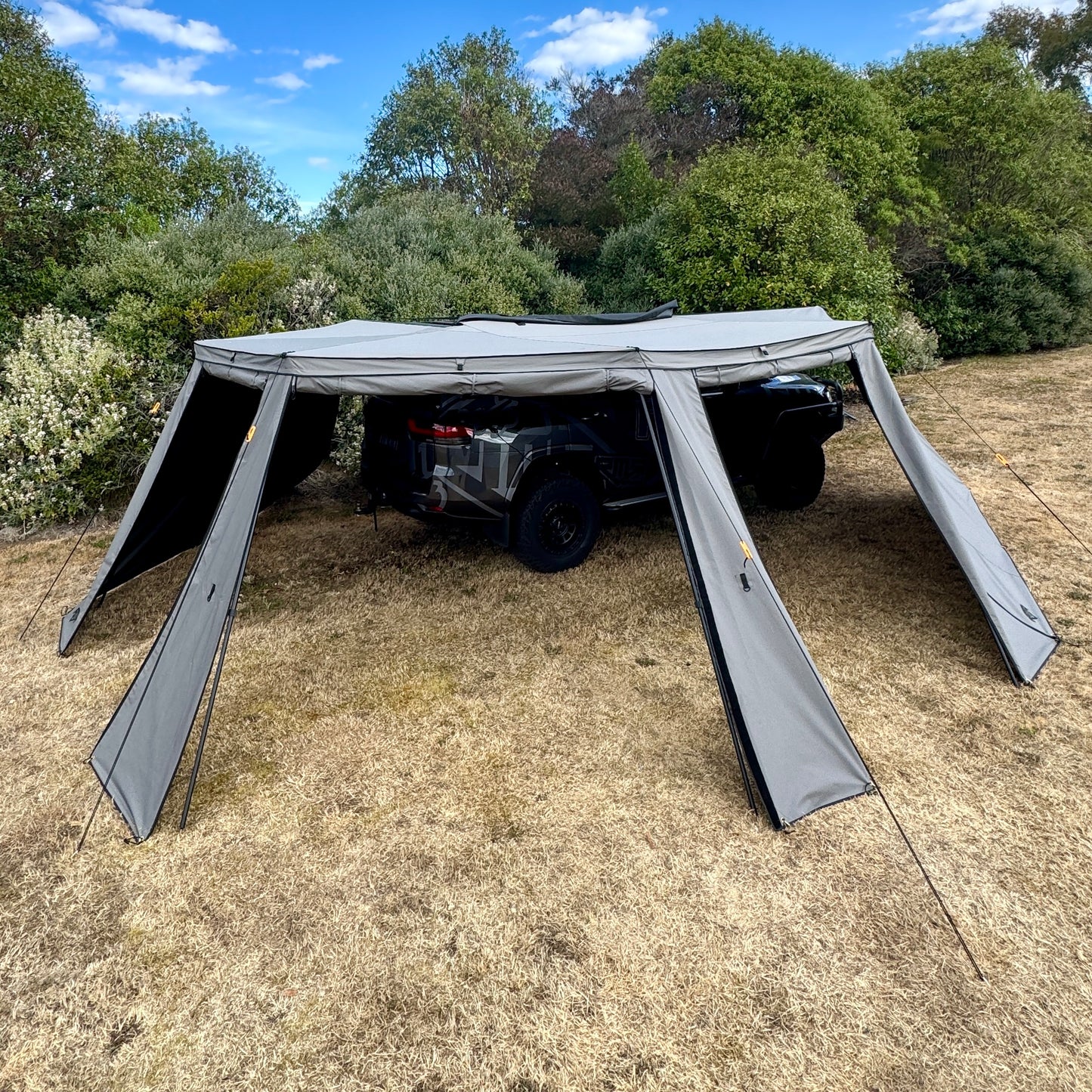 RMR 270 Max LED Freestanding Awning Right/Driver Side Mounting & Wall COMBO