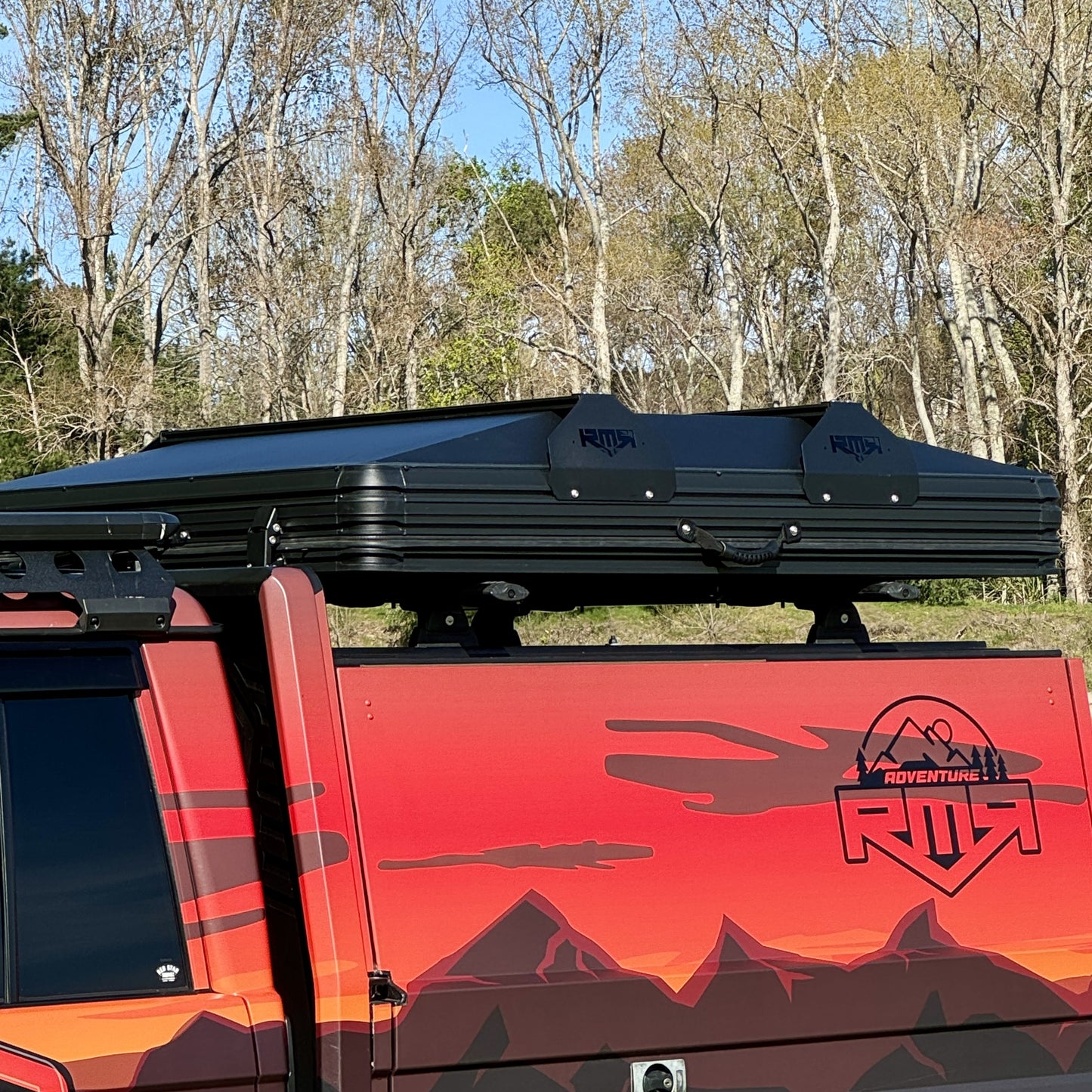 RMR Cantilever Aluminum Hardshell Roof Top Tent
