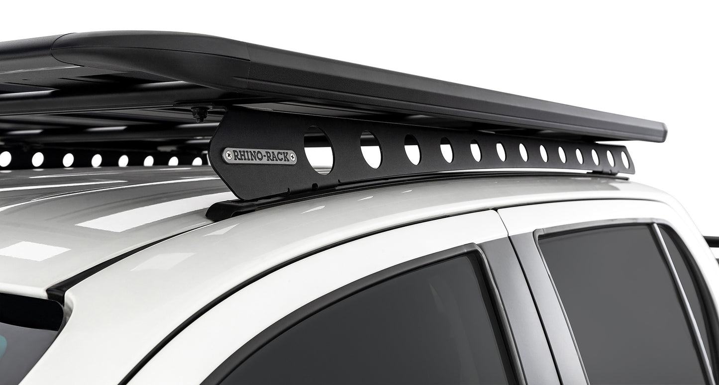 Toyota Hilux 4dr Ute Dual Cab 10/15 on Pioneer 6 Platform (1500mm x 1240mm) with Backbone