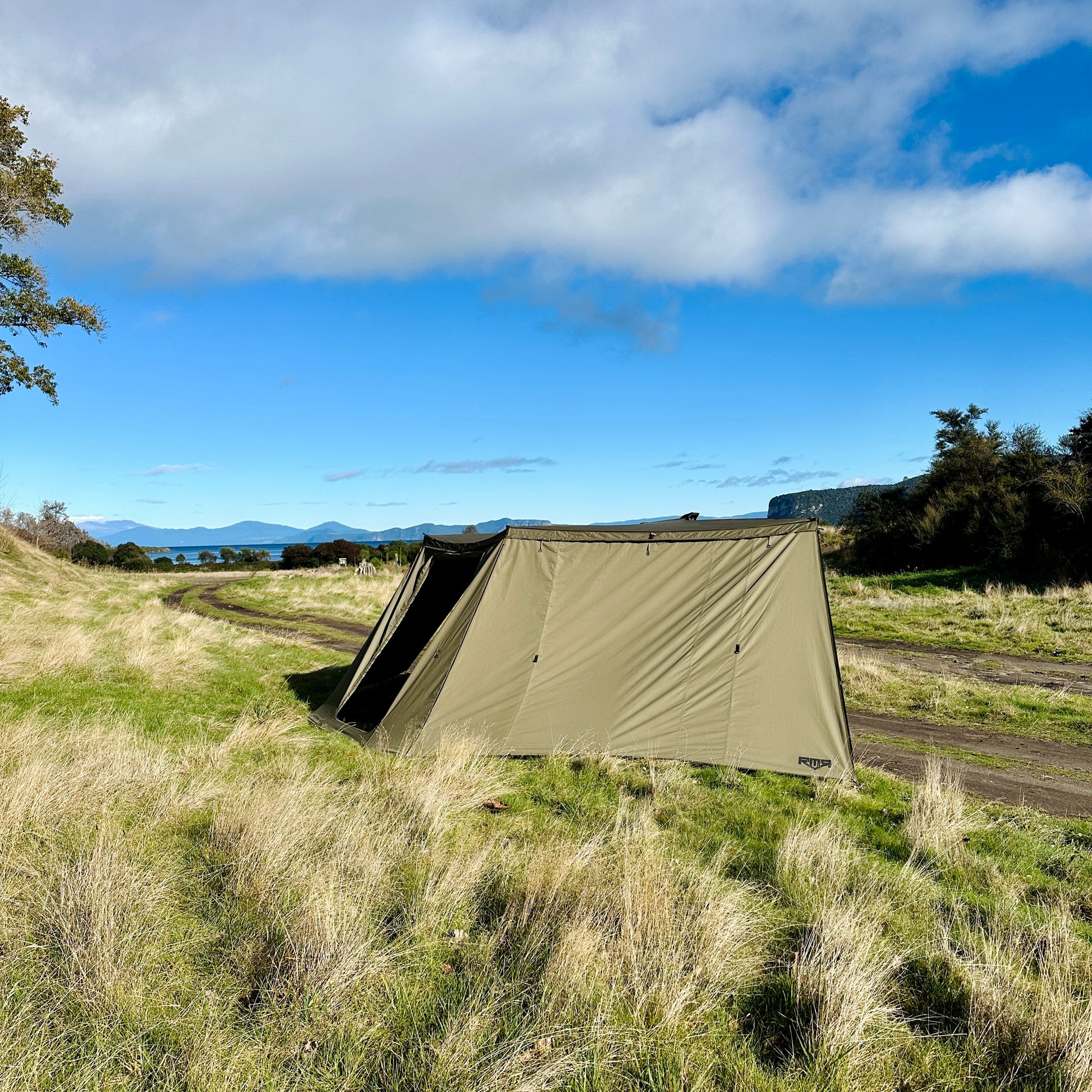RMR Freestanding 180 Degree Awning Walls