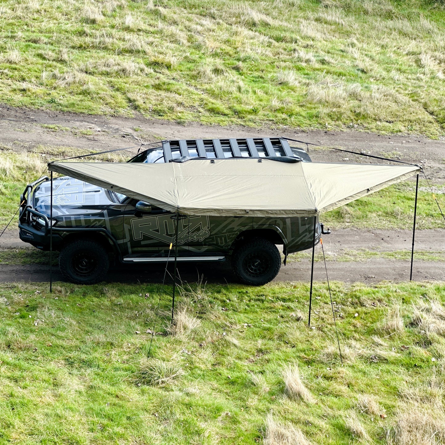 RMR 180 Degree Awning