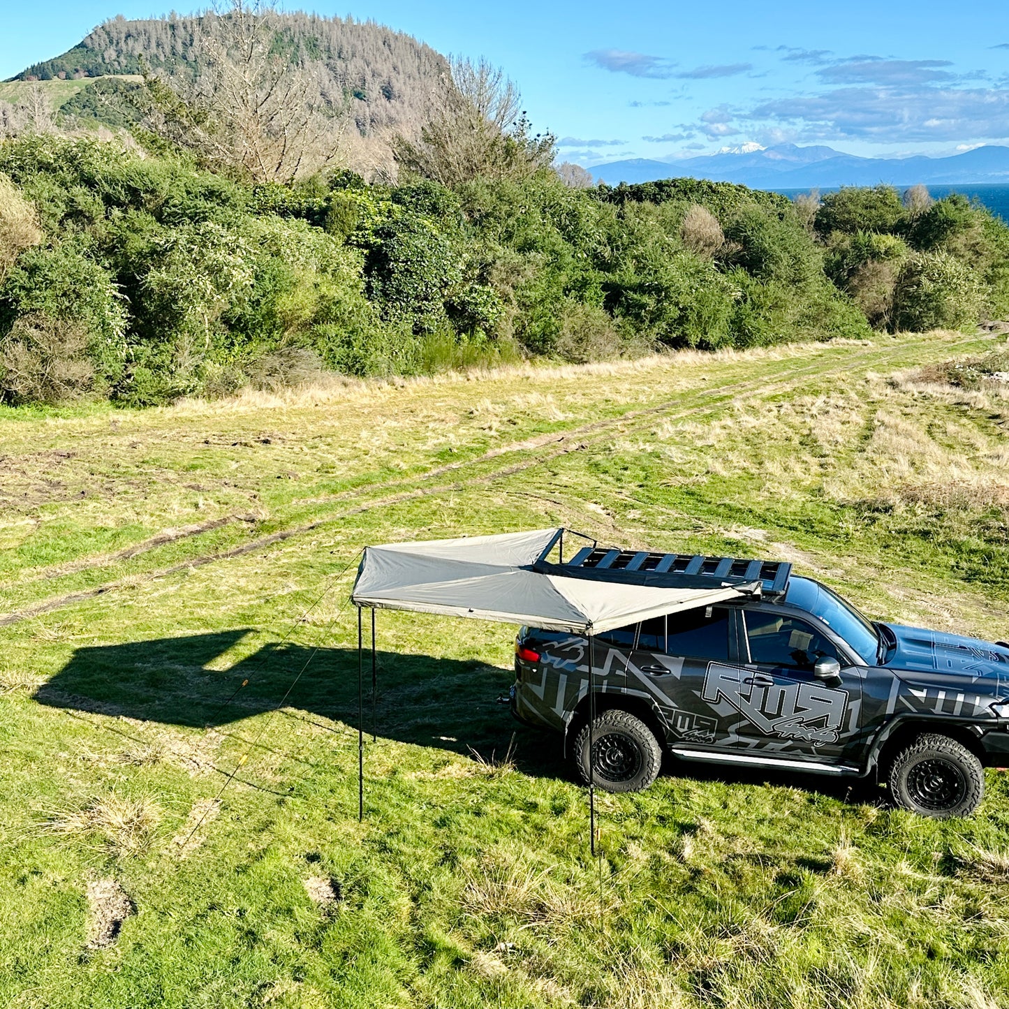 RMR 270 Awning Right/Driver Side Mounting