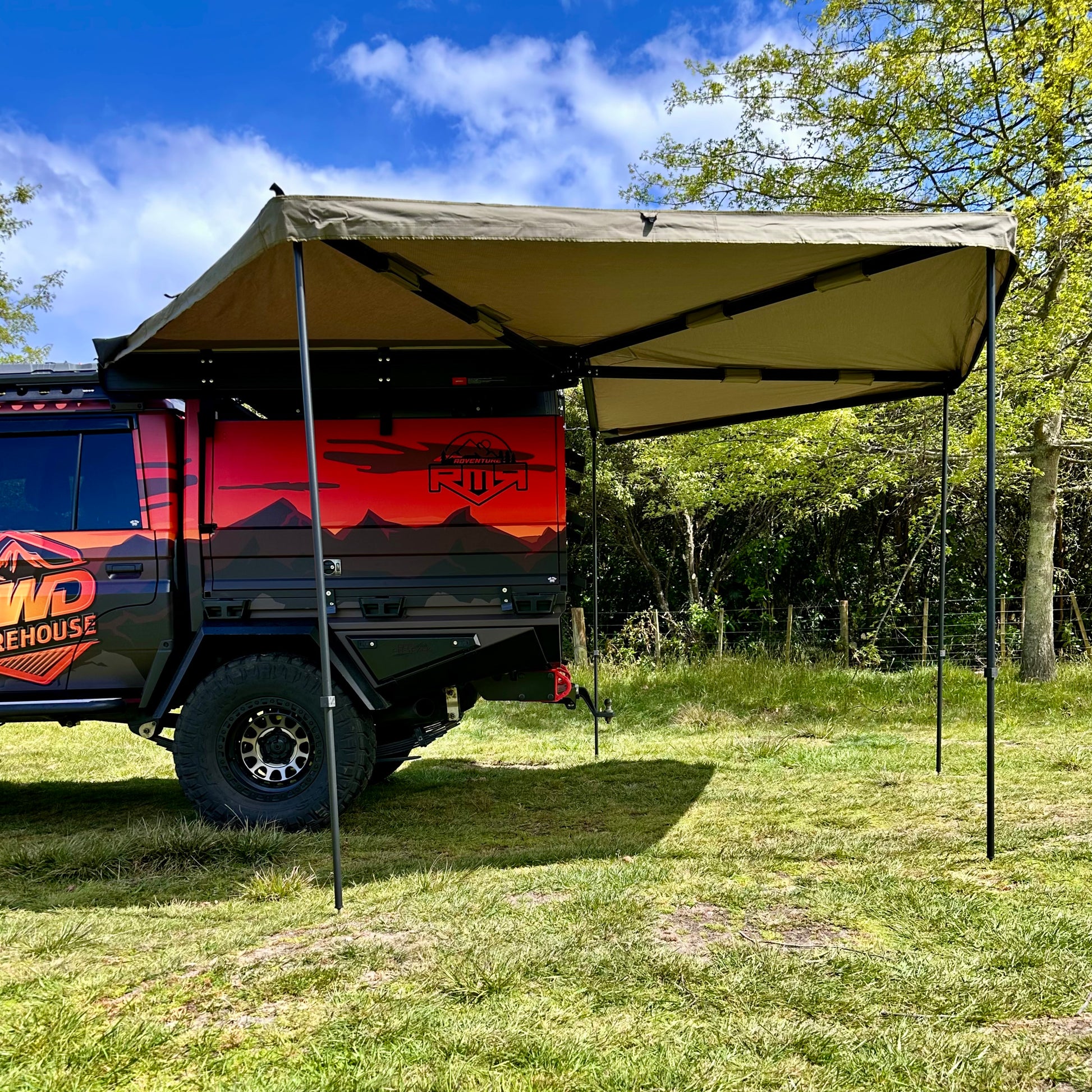 RMR Freestanding 270 Awning & Wall COMBO