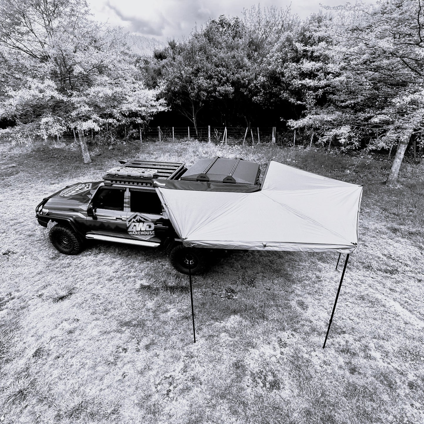 RMR 270 Awning Left/Passenger Side Mounting