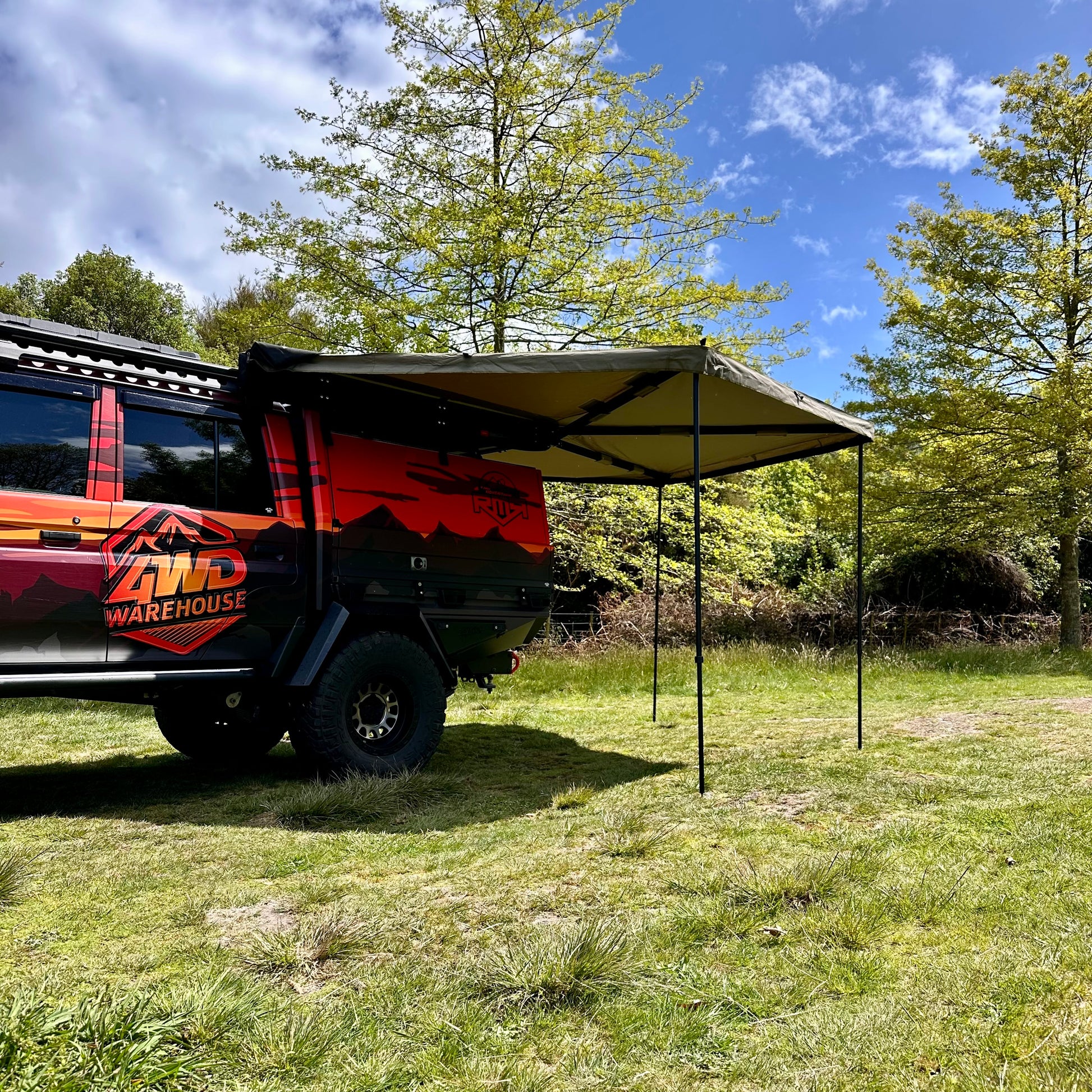 RMR Freestanding 270 Awning & Wall COMBO