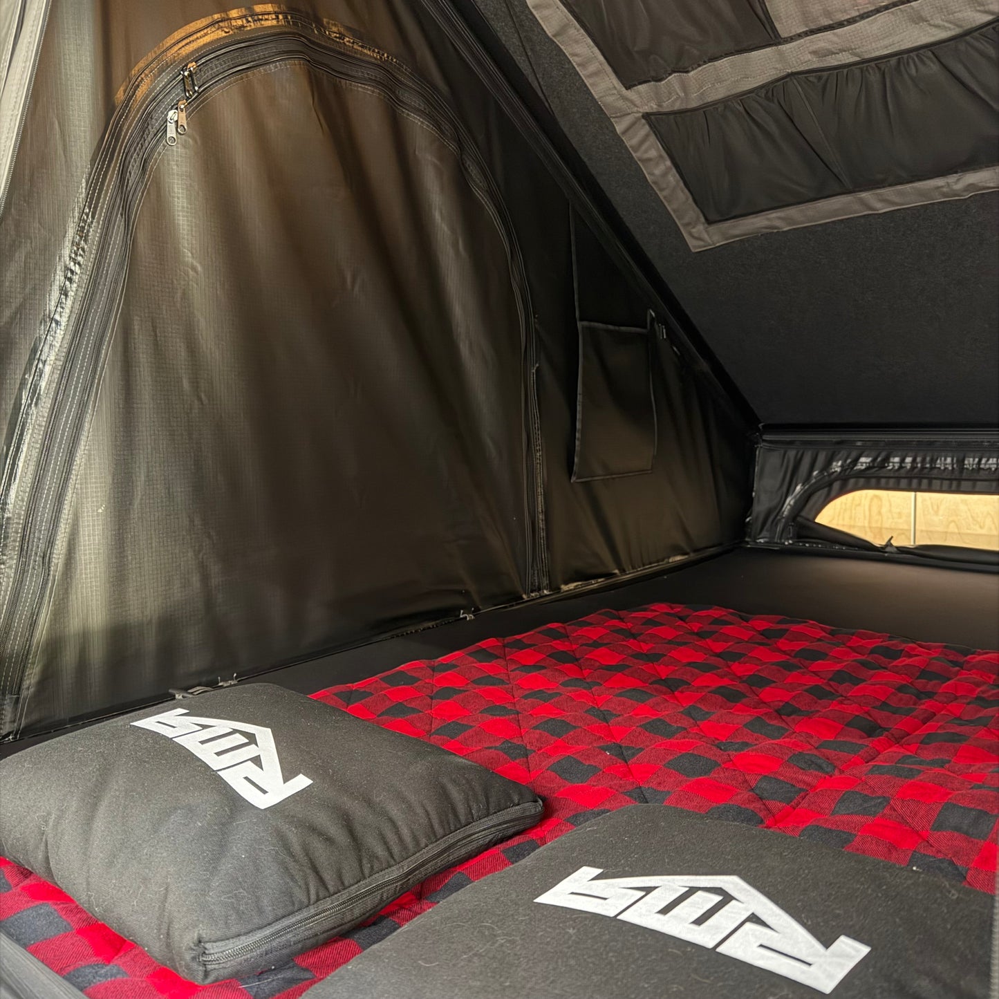 RMR X Frame Aluminium Hardshell Roof Top Tent