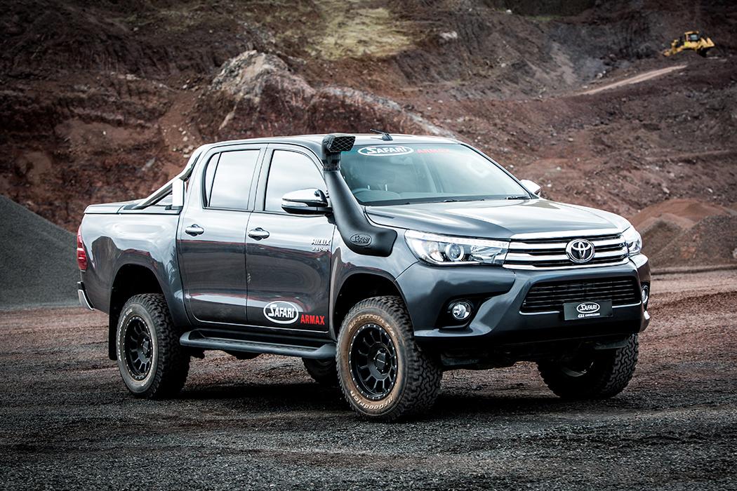 Toyota Hilux 07/2015 Onwards - Safari ARMAX Snorkel SS123HP